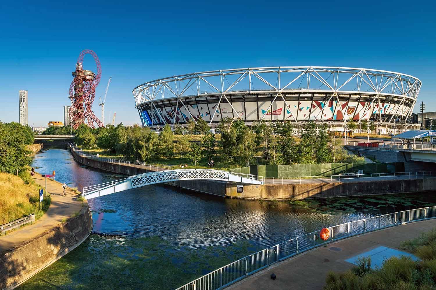 Appartamento Spacious 4-bed With Secured Parking Near Abba Arena, Stadium, Tube & In Bustling Zone 2 *